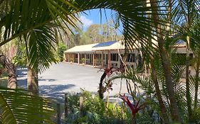 Tin Can Bay Motel