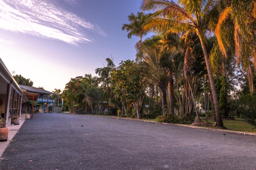 Tin Can Bay Motel Extérieur photo
