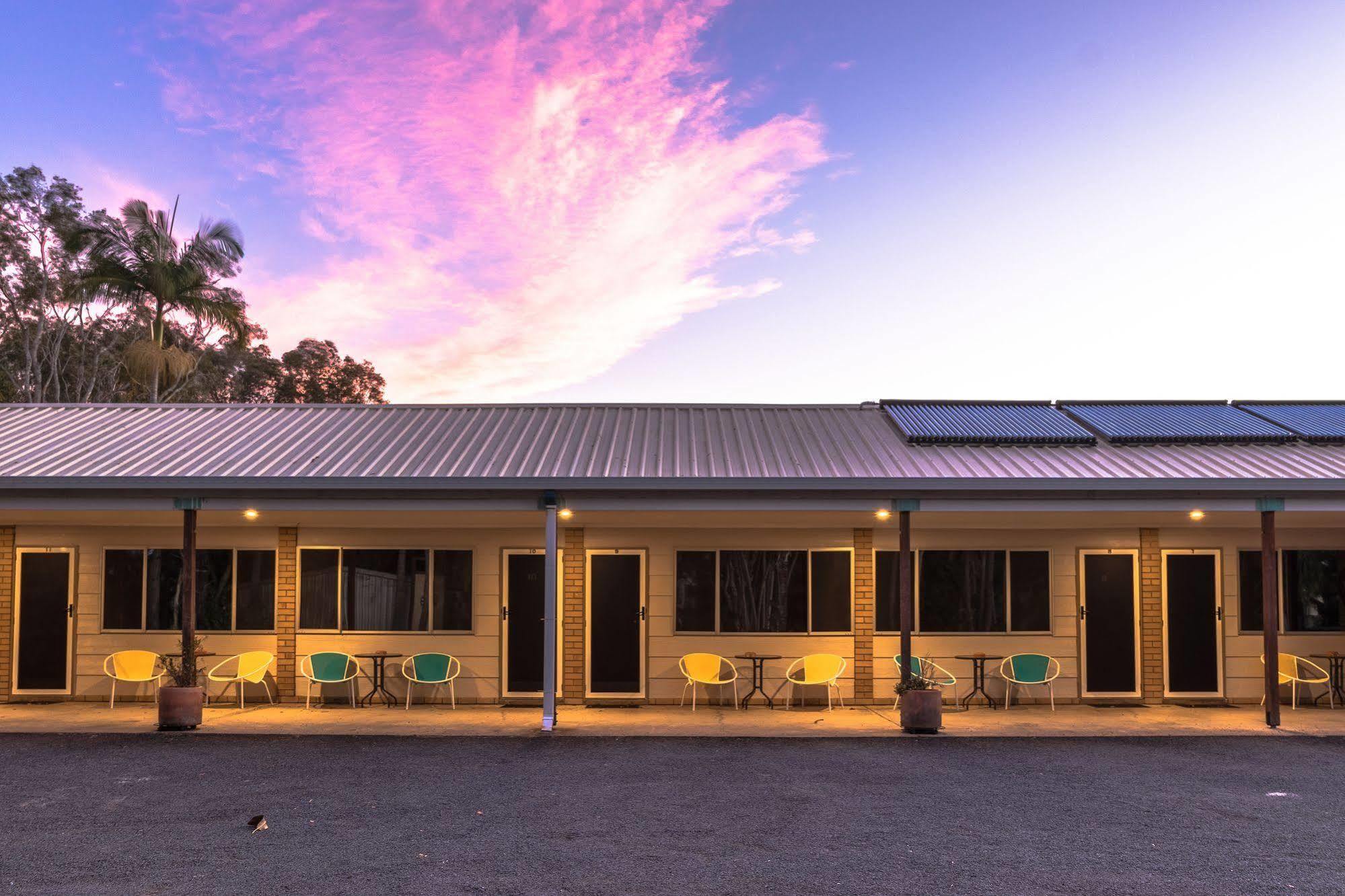 Tin Can Bay Motel Extérieur photo